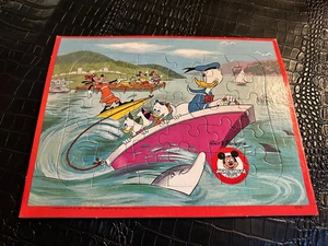 PUZZLE BANDEJA VINTAGE (S6) WALT DISNEY - PATO DONALD - GOOFY - MICKEY paseo en barco - Imagen 1 de 1