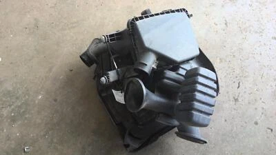 Conjunto de filtro de aire usado se adapta a: Chevrolet Malibu 2011 2,4 L VIN 0 octavo dígito opt L Foto 1 de 4