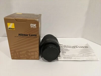 Lente zoom Nikon 18-55 mm f/3,5-5,6G ED NIKKOR con caja J2 Foto 1 de 4