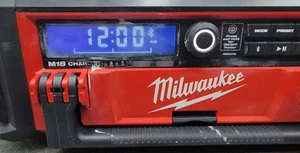 Milwaukee 2950-20 M18 Packout Bluetooth Radio Lautsprecher - Bild 1 von 7