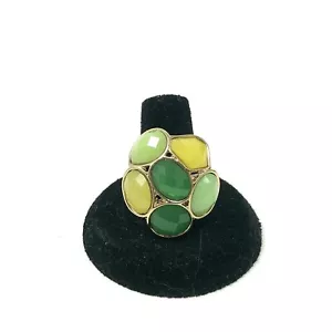 Anillo Avon Verde Amarillo Anillo Audaz Grande Facetado Racimo Ajustable Talla Única - Imagen 1 de 3