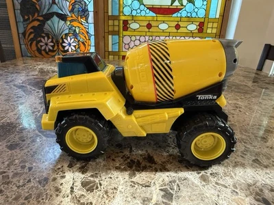 TONKA Cement Mixer Truck 2018 Hasbro 12" – Sound Untested - Image 1 of 4