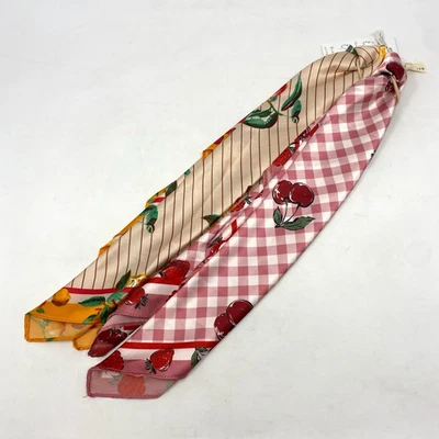 Juego de 2 Bufandas Anthropologie Guinga Cereza Melocotón Estampado Twee Preppy Boho Chic Foto 1 de 4