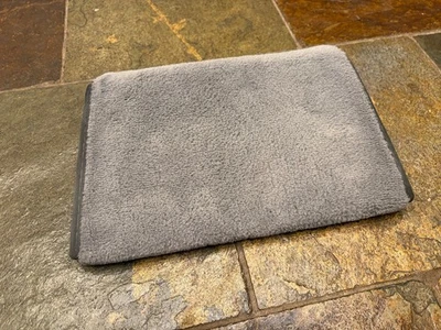 Задняя серая напольная подножка с ковровым покрытием для BMW E38 E65 740iL 740i 750iL - Изображение 1 из 4