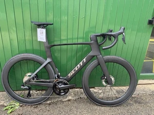 Scott Foil RC 10 2025 - Large - Ex Display - Picture 1 of 5