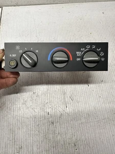 96-05 Chevrolet Astro Express Van Heat A/C Temperature Climate Control HVAC T10 - Picture 1 of 10