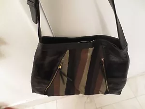 (SALE) BODHI BAG WORN ONCE LARGE WITH ZIPPER INSERTS BLACK AND GOLD LEATHER - Picture 1 of 5