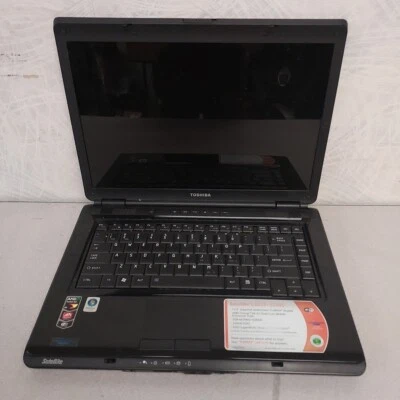 TOSHIBA - SATELLITE L305D-S5895 - AMD TURION 64X2 - NO RAM - NO HDD - READ DESC - Image 1 of 4