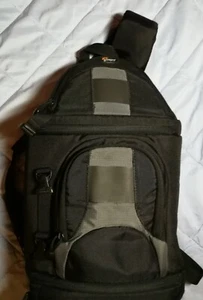 Lowepro Slingshot Kamerarucksack schwarz universal - Bild 1 von 4