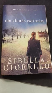 Clouds Roll Away (Raleigh Harmon, 2) Paperback by Sibella Giorello (Author) NEW - Imagen 1 de 2