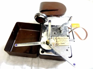 ANTIQUE MIKKY POCKET GRAMOPHONE PHONOGRAPH - Picture 1 of 7