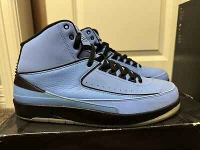 AIR JORDAN 2 II RETRO QF USADO TALLA 11 AZUL UNIVERSITARIO NEGRO BLANCO 395709-401 Foto 1 de 4