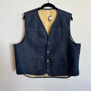 Vintage Carhartt Denim Vest Men's Size Large Sherpa Work Casual Classic everyday - Picture 1 of 5