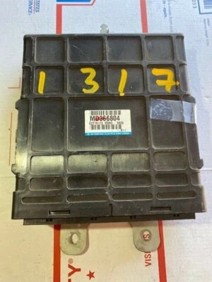 Б/У OEM 2000 MITSUBISHI MONTERO MD366804 КОМПЬЮТЕР ДВИГАТЕЛЯ - Изображение 1 из 4