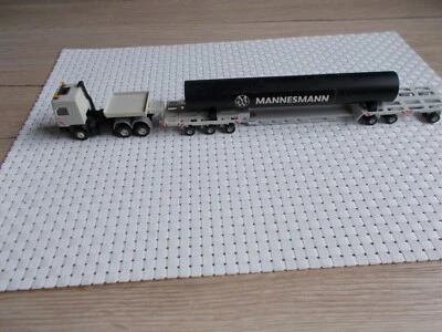 Kibri HO DAF Tieflader mit Mannesmann Röhre - Bild 1 von 4