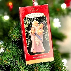 Vintage Hallmark Keepsake Ornament 'Welcome to 2000' - Father Time Baby New Year - Picture 1 of 4