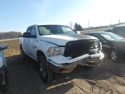 Conjunto de filtro de aire usado se adapta a: camioneta Ram Dodge 1500 2015 3,0 L diésel grado A Foto 1 de 4