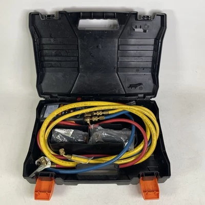 Testo 557 Digital Manifold Refrigeration Analyzer HVAC Kit - 05631557 - Image 1 of 4