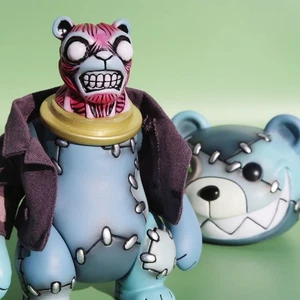 Teddy Bear Smiler IN Toy Frankenstein Monster Sofubi Designer's toy 943628 - Picture 1 of 6