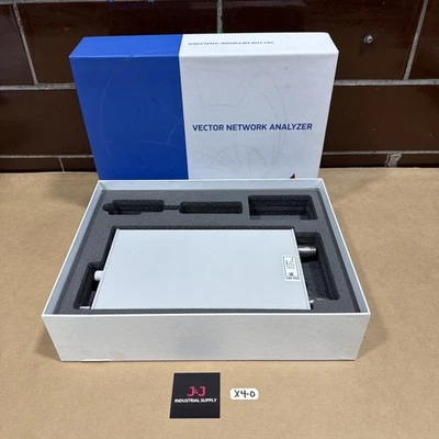 Copper Mountain Technologies Planar TR1300/1 Network Analyzer 0.3MHz-1.3GHz - Image 1 of 4