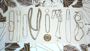 Schmuck 10 Teile goldfarbend/silberfarbend gestempelt Stempel gemischt Nr. 317 - Bild 1 von 12