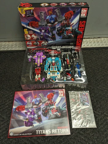 Hasbro Transformers Titans Return Chaos On Velocitron Toys R Us Exclusive 5 Pack Cover