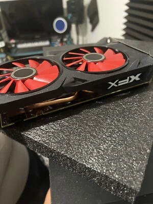 XFX AMD Radeon RX 570 4GB GDDR5 Graphic Card ( RX-570P427D6 ) - Image 1 of 3