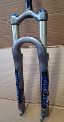 FOX TALAS FLOAT RL ADJUSTABLE 120mm TRAVE SUSPENSION FORK 26" DISC ONLY - Image 1 of 4