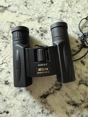 Nikon Sportstar II 8x20 6.3 Japan Binoculars With Case - Image 1 of 4