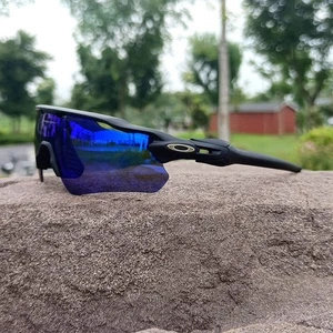 Neu [OO9208] Herren Oakley Radar EV Pfad polarisierte Sonnenbrille~~ - Bild 1 von 2