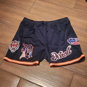 Detroit Tigers 1984 World Series Shorts   Pro Standard 2XL Navy Sold Out - Picture 1 of 8