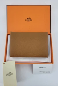 HERMES Paris Calvi Porta Carte in Pelle Epsom Oro - Scatola con Carta Autentica (28543) - Foto 1 di 6