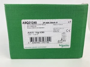 Vigi iC60 A9Q31240 Erdleckage Zusatzblock 2P 40A 30mA SI Typ  - Bild 1 von 6