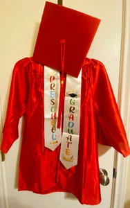 youth graduation cap and gown - Picture 1 of 1
