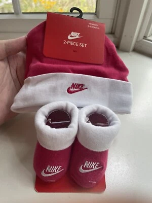 New Original Nike 0-6 Month Newborn Futura Beanie Hat and Bootie Set Pink/White - Image 1 of 4