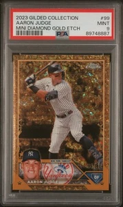 Mini refractor de diamantes grabado dorado cromado Topps 2023 Aaron Judge/50 PSA 9 - Imagen 1 de 2