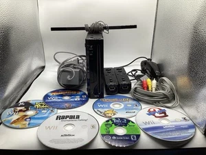 Nintendo Wii Console Black 1 Nunchuck 2 Controllers And 6 Games - Picture 1 of 8