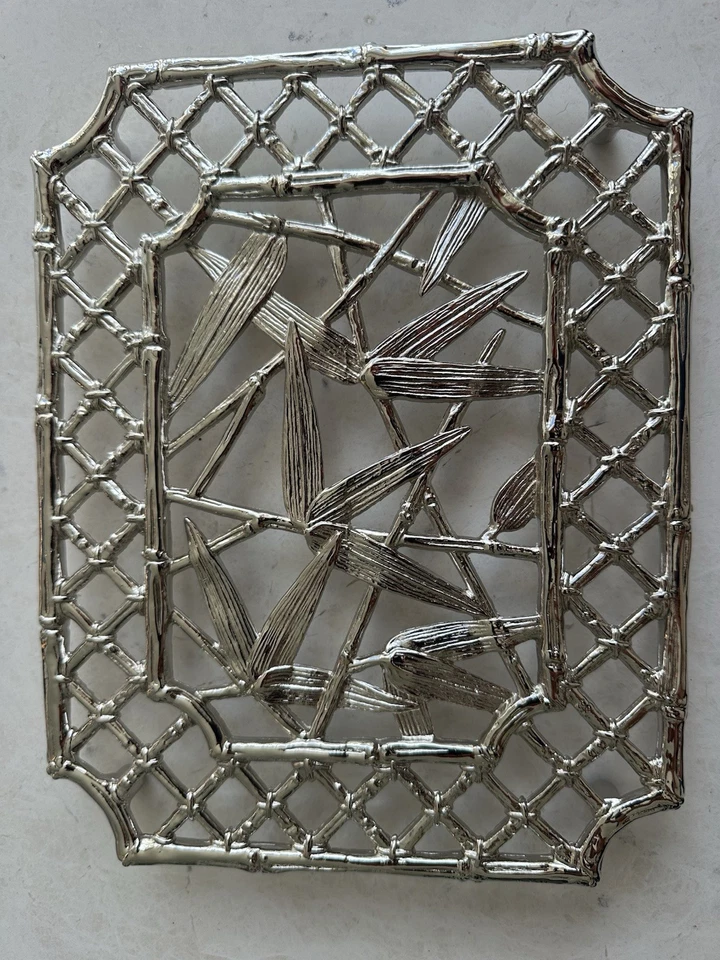 Remache de bambú Michael Aram - Diseño de celosía de placa de níquel, firmado, sin usar con caja Foto 1 de 4