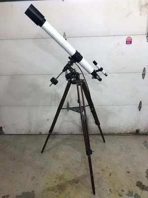 JC Penny (Towa) 80MM f15 refractor  918 8284 w motor complete - Image 1 of 4