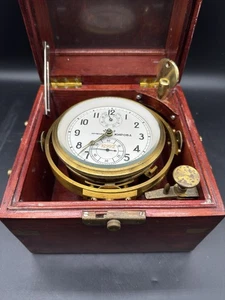 KIROWA Schiffschronometer Uhr - Moskau , Marine No.12992 - Bild 1 von 20
