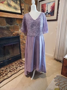 Lilac Purple Prom Dress Size 16P, Bridesmaid's Dress Or Prom Gown - Picture 1 of 12