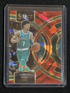 Bola LaMelo - 2023 Select Premier Level Red Cracked Ice Prizm #148 HORNETS - Imagen 1 de 4
