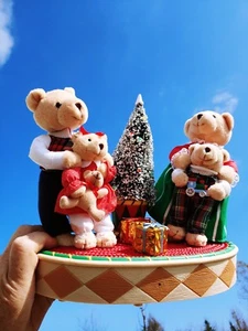 Vintage Music & Motion TEDDY BEARS Family of 4 around CHRISTMAS TREE ❤️m13  - Picture 1 of 9
