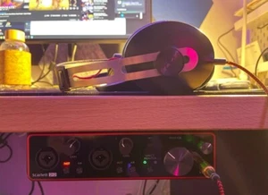 3D Printed Focusrite Scarlett 2i2 Under desk Mount (PETG) - Picture 1 of 4