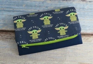 Women's Baby Yoda Wallet clutch, trifold, zipper and card slots ~Star Wars print - Picture 1 of 5