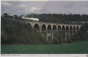 1984 -- PASSAGE DE TRAIN SUR LE VIADUC DE POIX DE PICARDIE 3F301 - Foto 1 di 1
