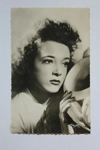 Carte Postale Photo Célébrité Micheline PRESLES - Picture 1 of 2