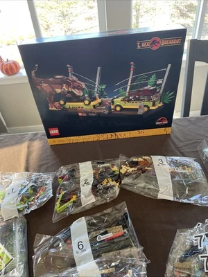 LEGO Jurassic Park T. Rex Breakout 76956 Building Set 1212 Pieces New OPEN BOX - Image 1 of 4