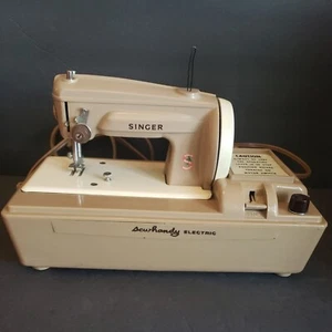 Vintage 1961 Singer SewHandy Kinder elektrische Nähmaschine Modell 50 in orig Box desc - Bild 1 von 12