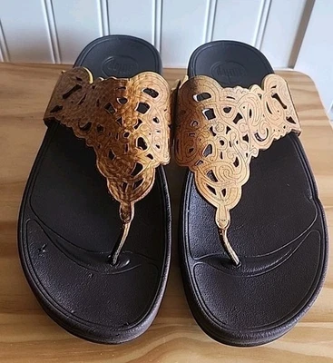 FitFlop Flora Tanga de Cuero para Mujer 11 Blanco Cuña Boho Chic Verano Vacaciones Diversión Foto 1 de 4